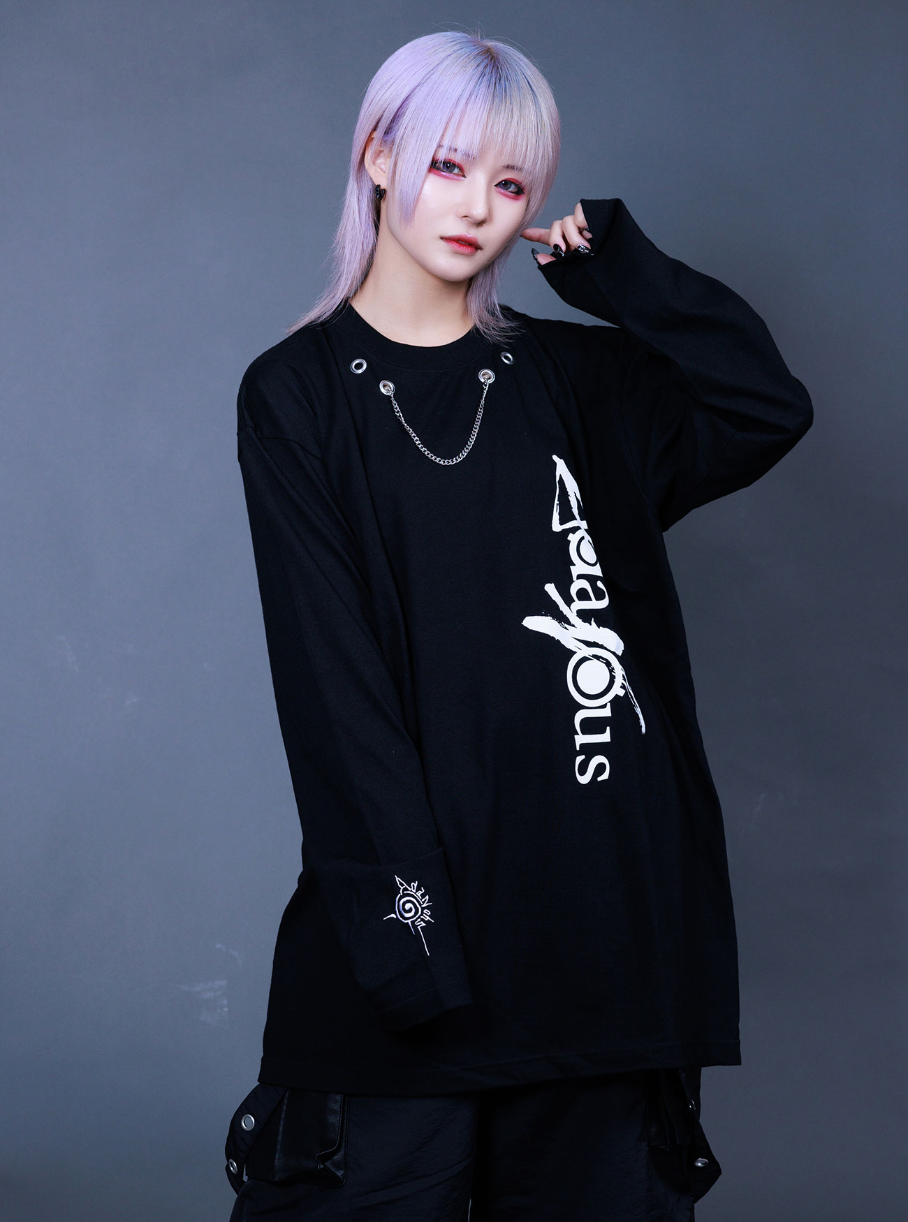 [AdaNous] Long sleeve cut & sew with chains