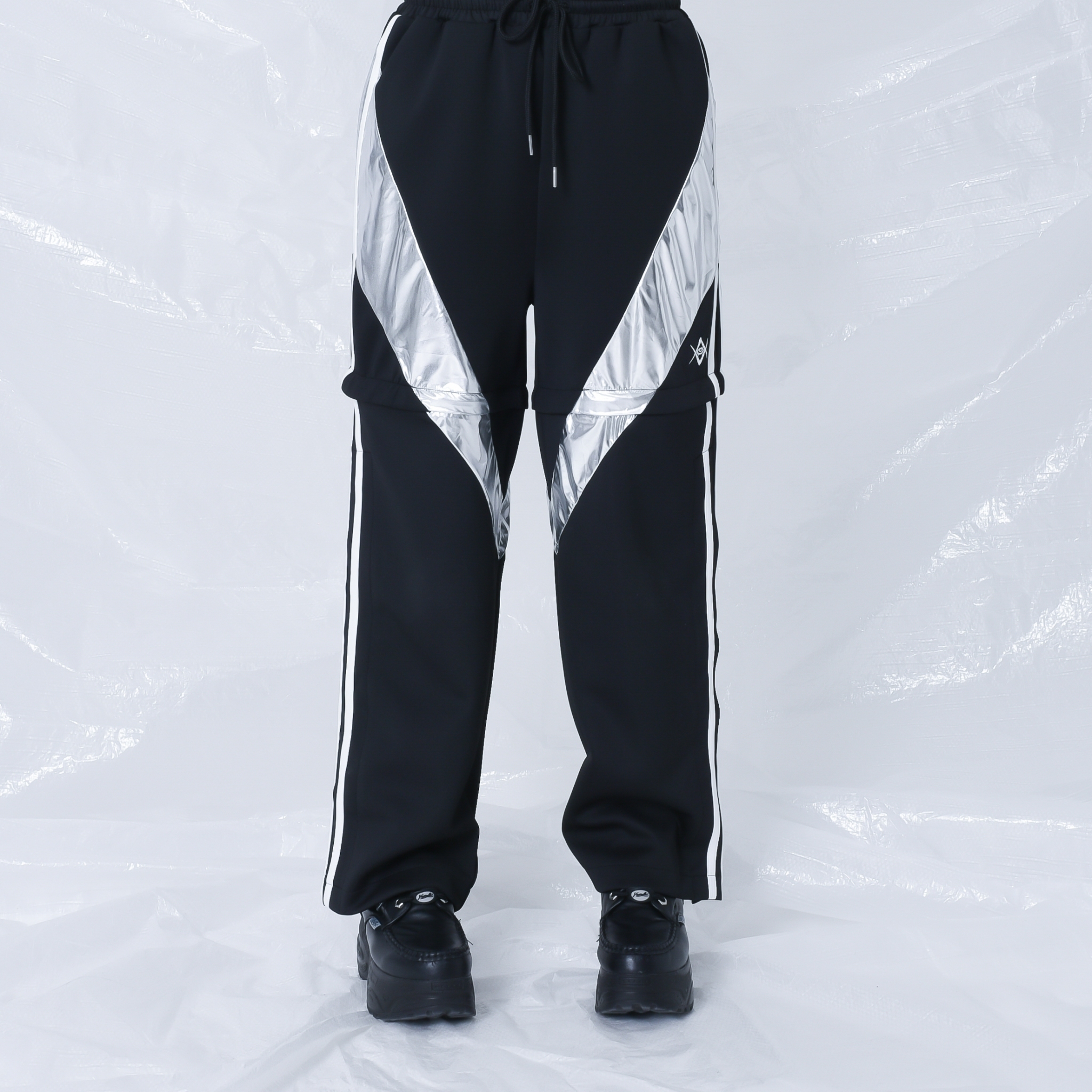 [REFLEM] 2-way Switching Metallic Jersey Pants